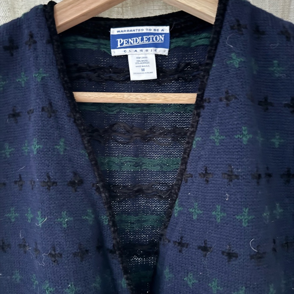 Pendleton Classic Navy and Green Vest